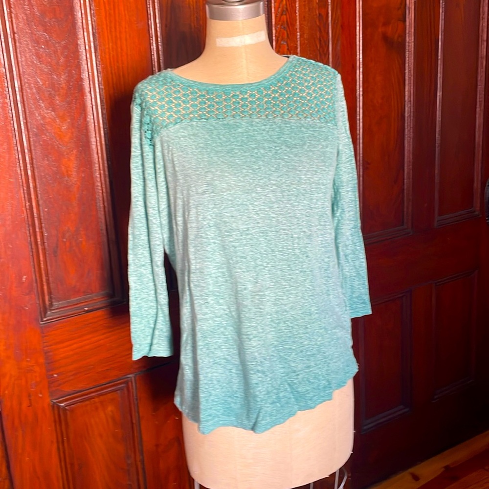 Delicate crochet teal linen top Size M by Akemi + Kin Anthropologie